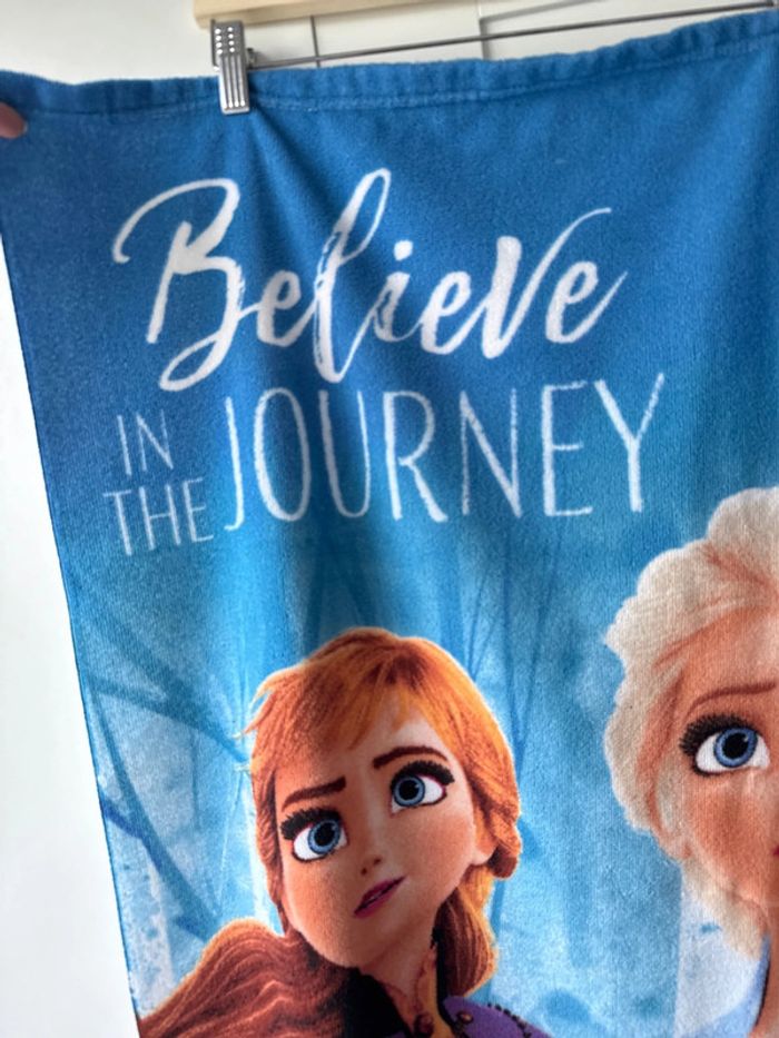 Serviette de plage la reine des neiges - photo numéro 2