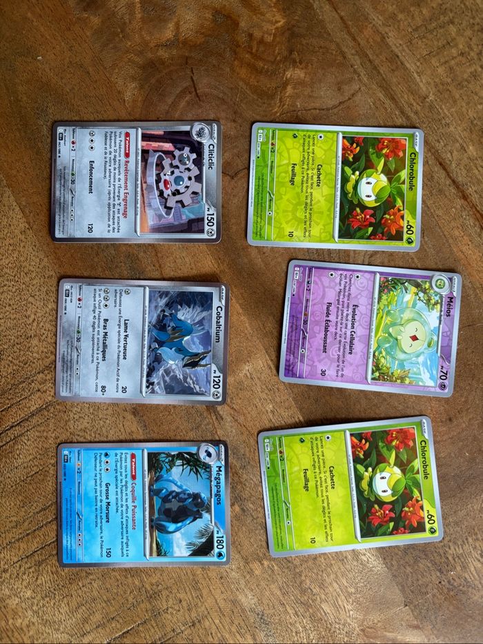 Carte Pokémon holographique 💛
