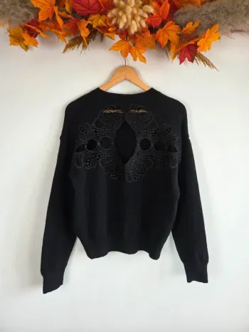 pull noir dos dentelle taille 38