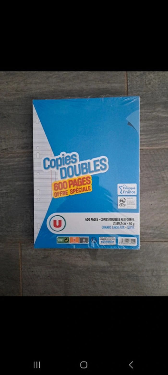 Lot 600 copies doubles U
