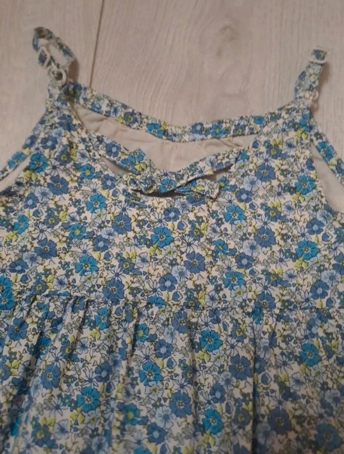 Magnifique robe 4A - photo numéro 3