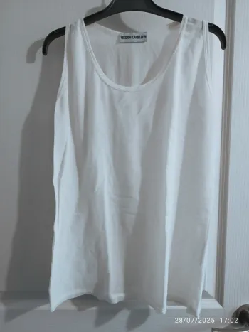 Tee shirt débardeur blanc cassé