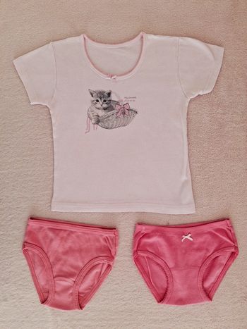 Ensemble de sous vêtements Absorba 3 ans Chemisette manches courtes et 2 culottes rose