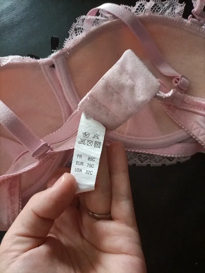 Soutien-gorge - photo numéro 4