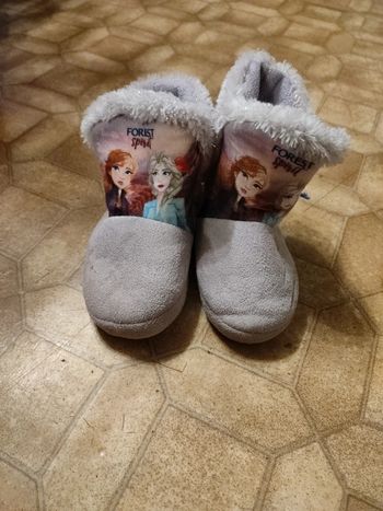 Bottes chaussons la reine des neiges 24