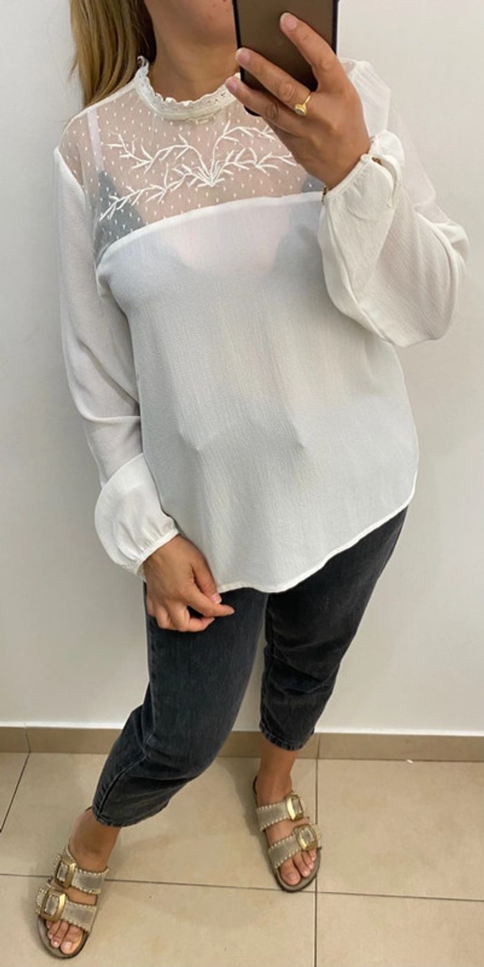 Blouse brodé Taille M - photo numéro 5