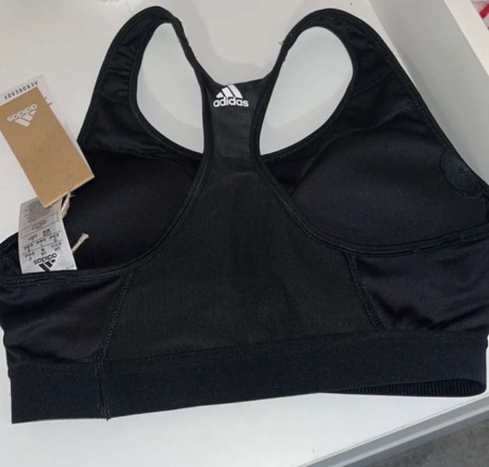 Brassière de sport - photo numéro 2