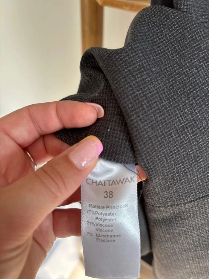 Robe gris foncée noire ajustée chattawak taille 38 - photo numéro 6