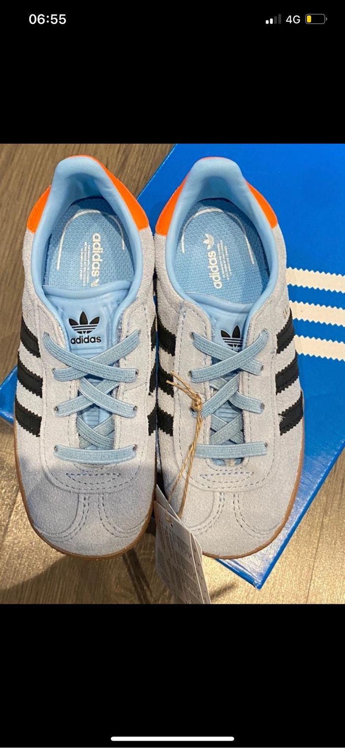 Adidas gazelle bleues et orange - photo numéro 6