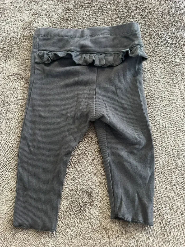 Pantalon 3 mois - photo numéro 2