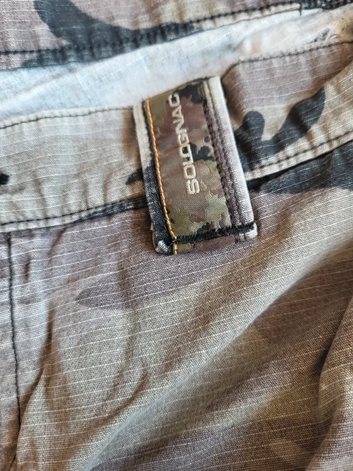 4 shorts - photo numéro 3