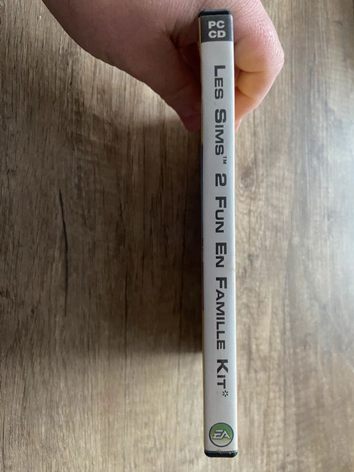 Les sims 2 fun en famille kit pc vintage - photo numéro 4