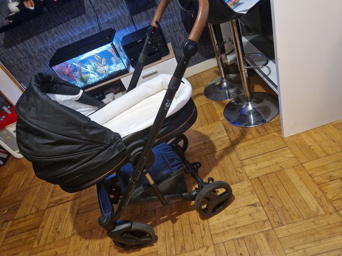 Poussette 3 en 1 jusqu'à 36 mois - photo numéro 2