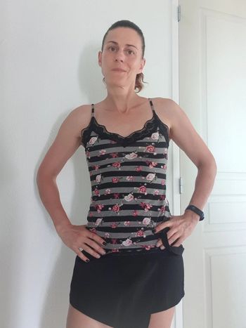 Haut Tee-shirt débardeur femme taille 36-38 rayures dentelle motif fleuri