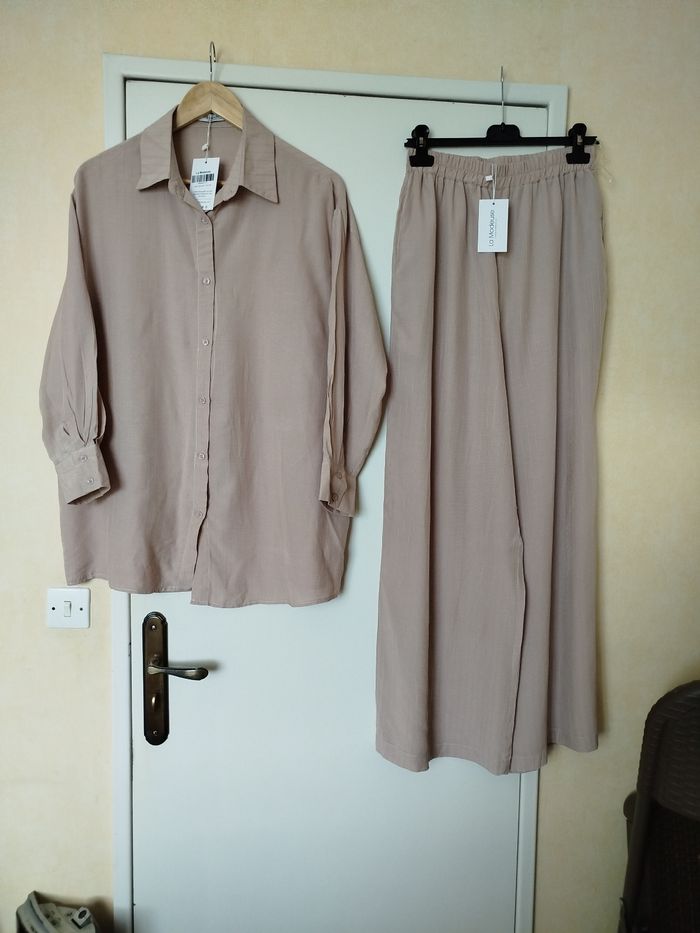 Ensemble chemise est pantalon a rayures - photo numéro 2