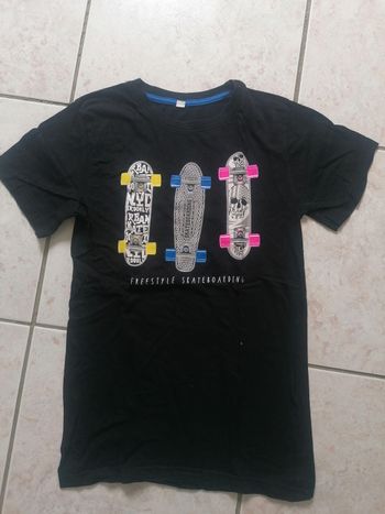 T-shirt skate