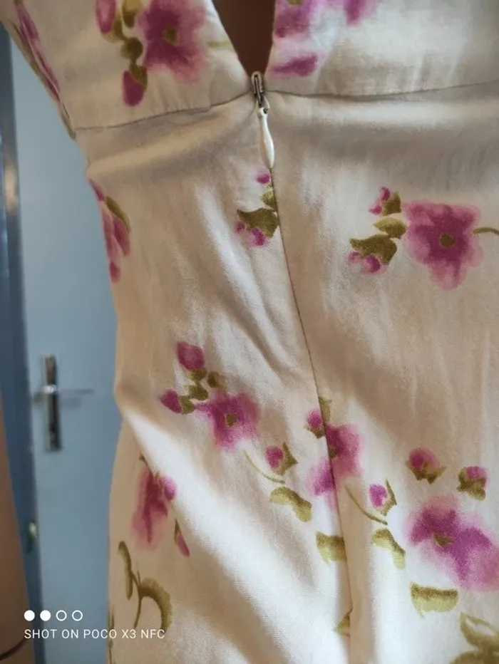 Robe fleurie légère – Taille 38 - photo numéro 4