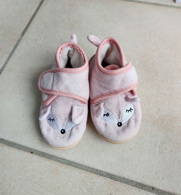 Chaussons  pointure 22