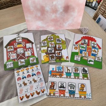 Jeux plastifiés  et scratchés