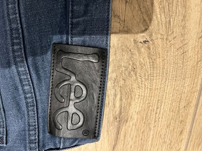 Jean Lee taille 27x32 - photo numéro 5