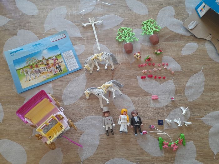 Playmobil City life 9427 Carrosse et coupe de mariés - photo numéro 2