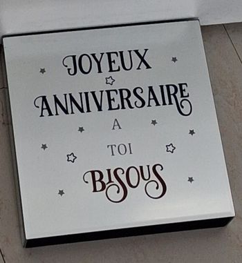 Miroir lumineux joyeux anniversaire