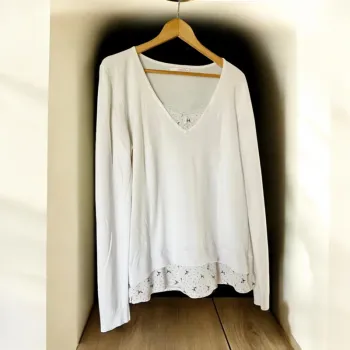 Petit pull fin printemps détails fleuri XL