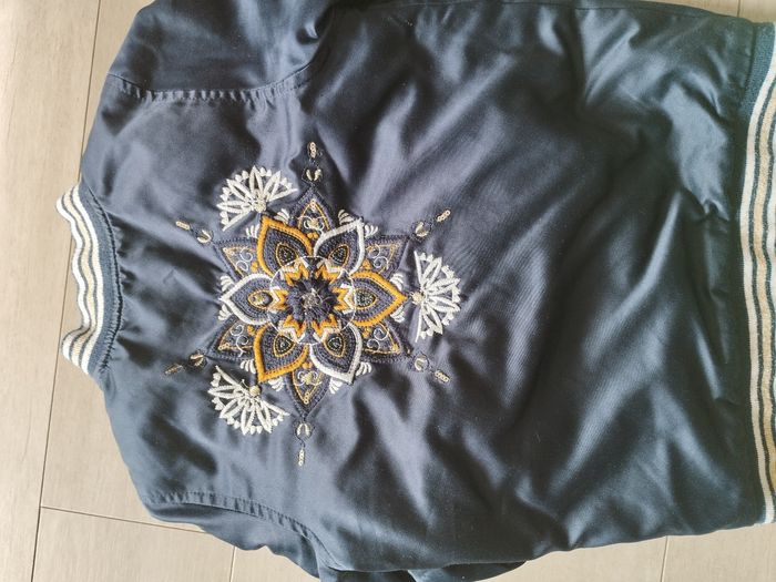 Gilet/Veste fille 6 ans - photo numéro 2