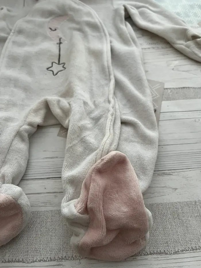 Pyjama - photo numéro 4
