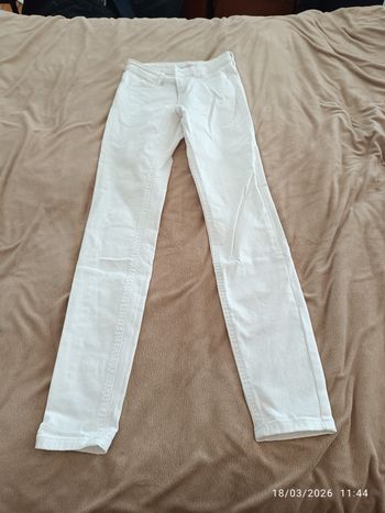 Jean femme blanc taille 34 de marque Camaïeu