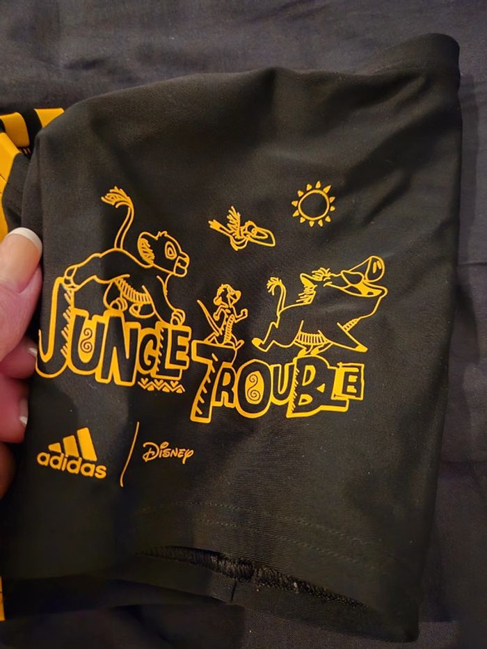 Maillot de bain neuf Adidas 4/5ans - photo numéro 3