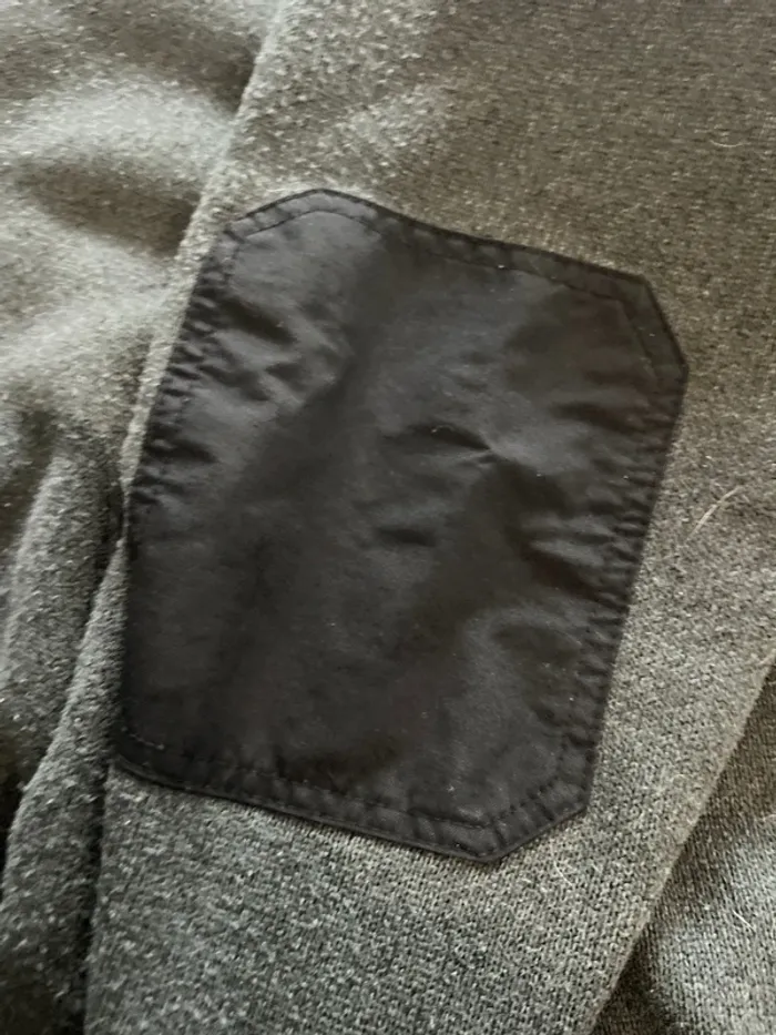 Pull gris - photo numéro 4