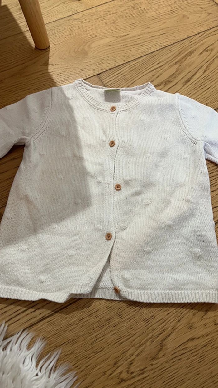 Gilet beige  23 mois