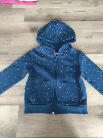 Gilet à capuche tissaia 4 ans