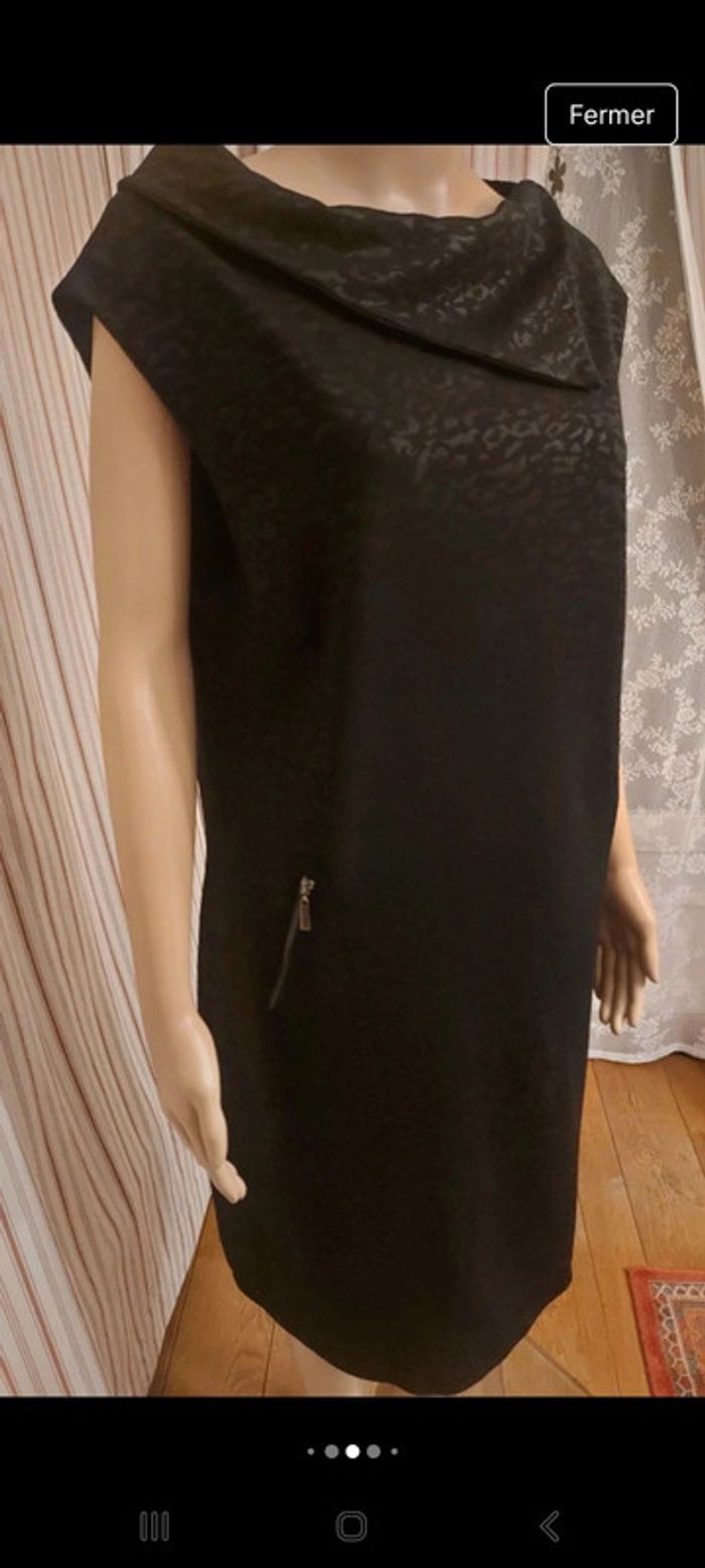 Robe Cassis noire t 46 en trés bonne état - photo numéro 9