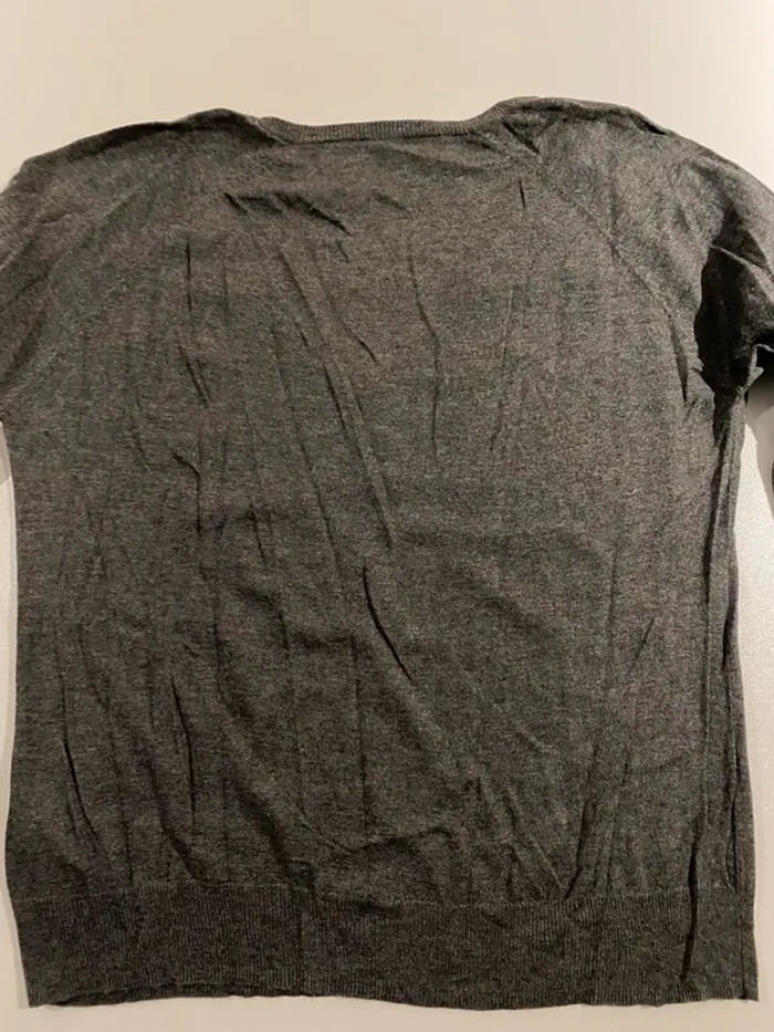 Pull col v gris eleven Paris - photo numéro 6