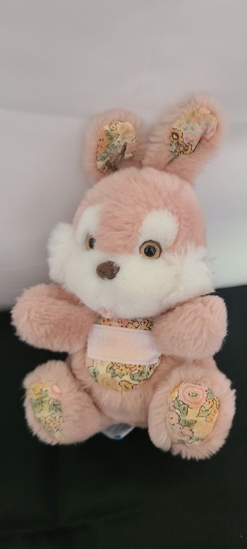 DOUDOU PELUCHE NOUNOURS LAPIN vintagevieux rose fleuris  langue yeux jaune