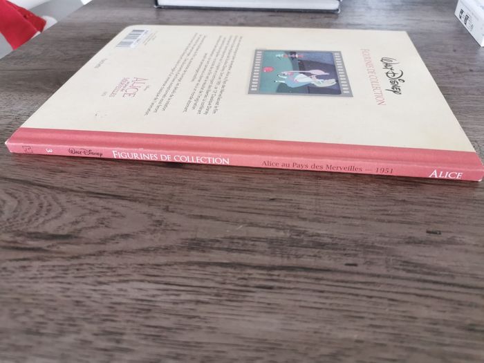 Livre alice au pays des merveilles - photo numéro 3