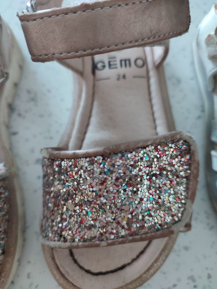 Nu-pieds paillettes roses (taille 24)+une paire blanche et argentée offerte (25) - photo numéro 2