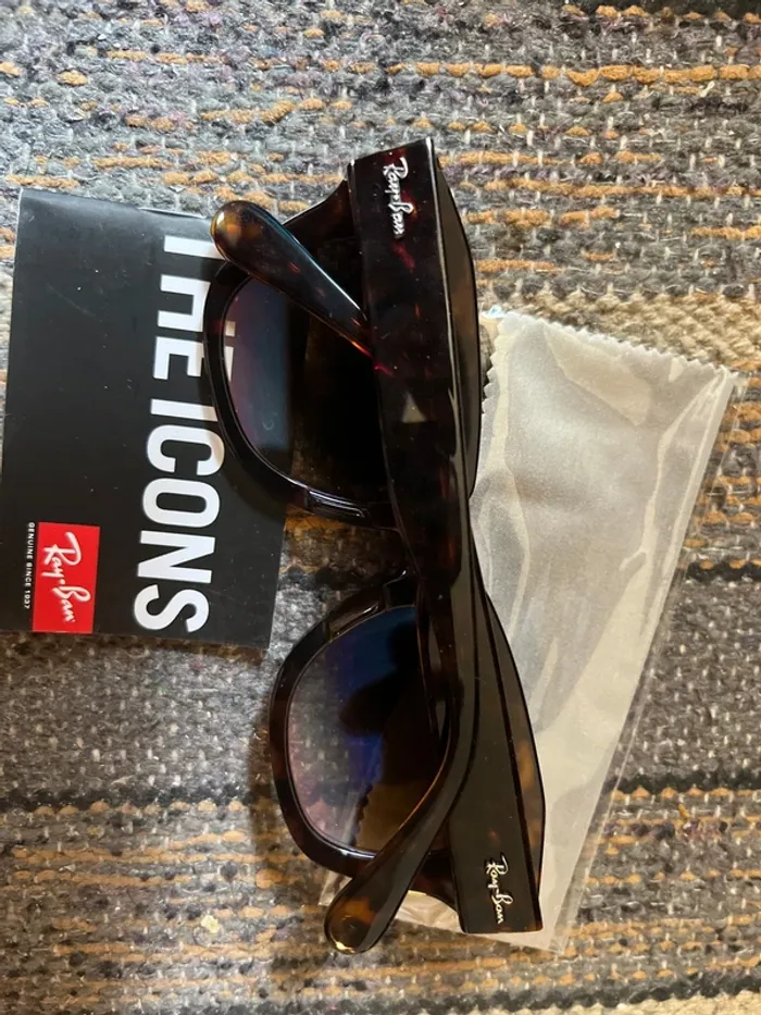 Lunettes de soleil officiel Ray-Ban 2025 édition limitée rare - photo numéro 5