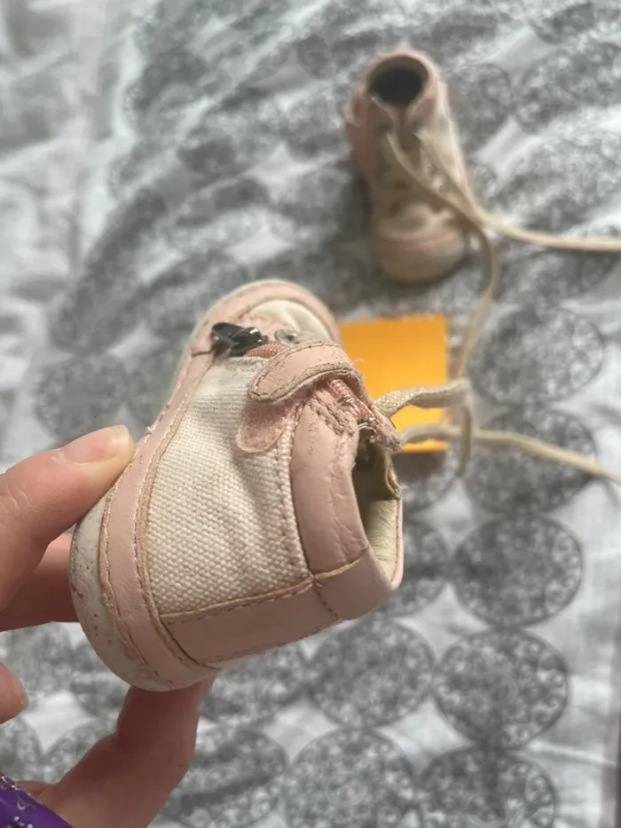 Chaussure taille 19 kickers - photo numéro 3
