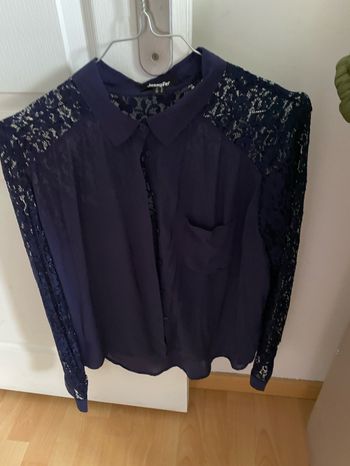Chemise dentelle manches longues