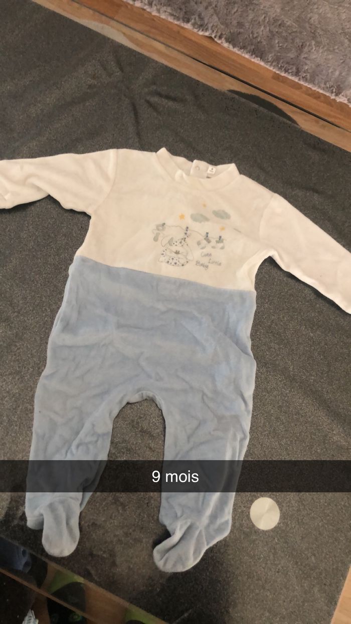 3 pyjamas - photo numéro 3