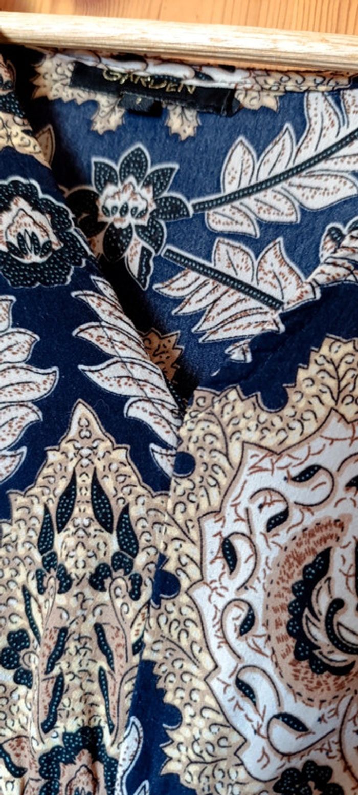 Robe longue à motif vintage / baroque - photo numéro 8