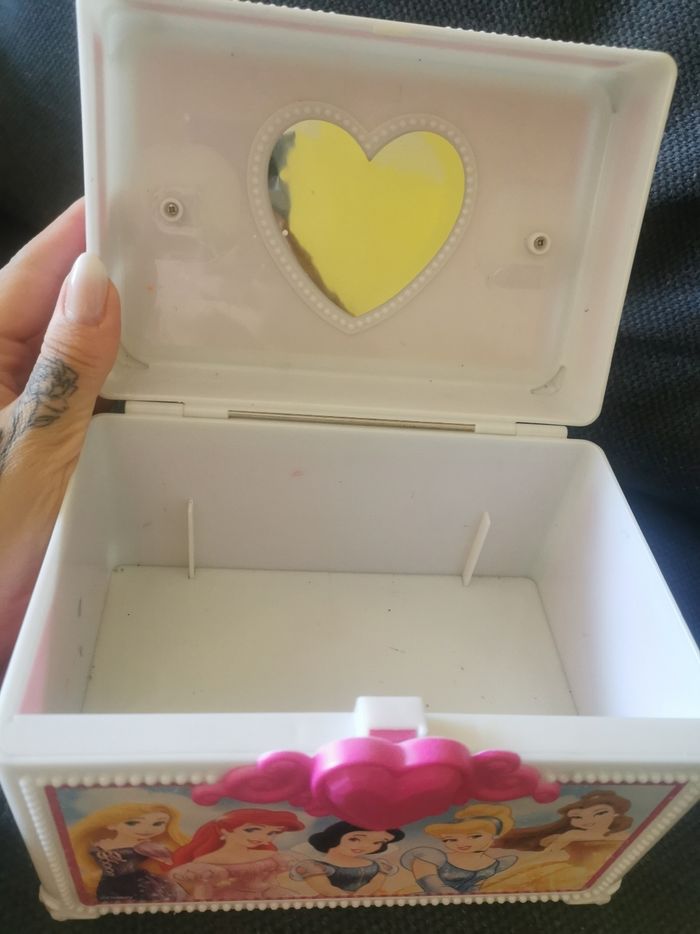 Boîte à bijoux princesses Disney - photo numéro 7
