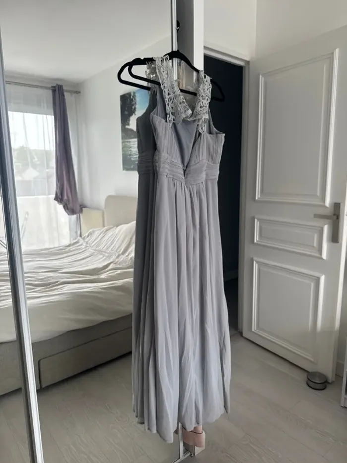 Robe de demoiselle d’honneur grise – Taille S – Longue & élégante - photo numéro 3