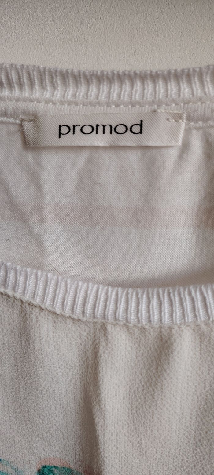 T-shirt blanc Promod à imprimé oiseaux et message “Something beautiful is on the horizon” - photo numéro 2
