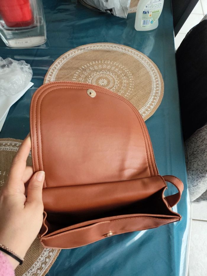 Sac bandoulière cognac neuf - photo numéro 2