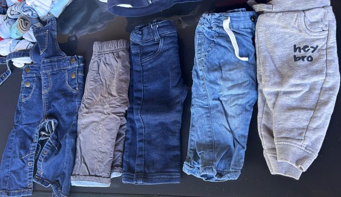 Lots de vêtements garçon 6 mois - photo numéro 2