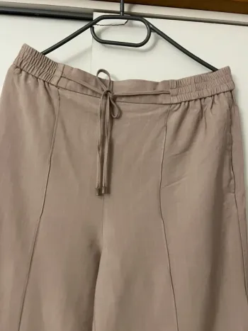 Pantalon large rose clair à rayures fines blanches Primark
